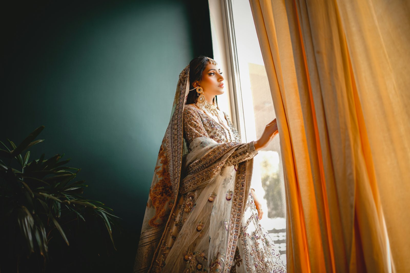 What to Wear to an Indian Wedding as a Guest: A Calm Guide